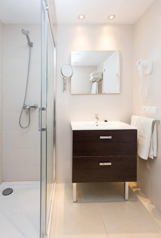 Apartamentos Sofia Эс-Кана Экстерьер фото