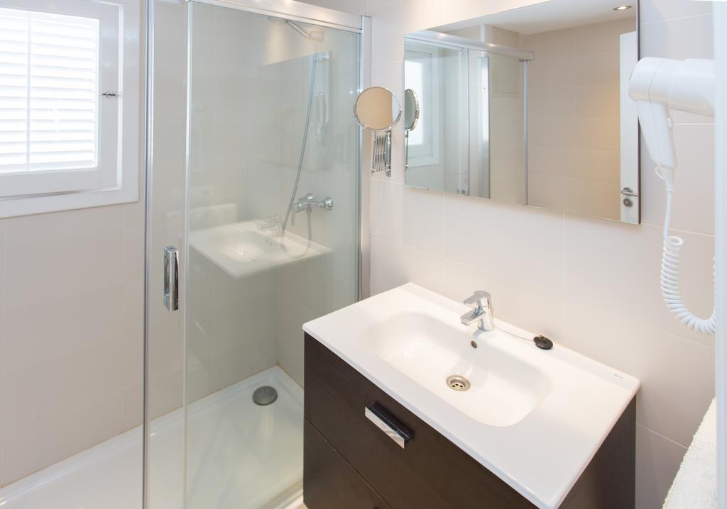 Apartamentos Sofia Эс-Кана Экстерьер фото