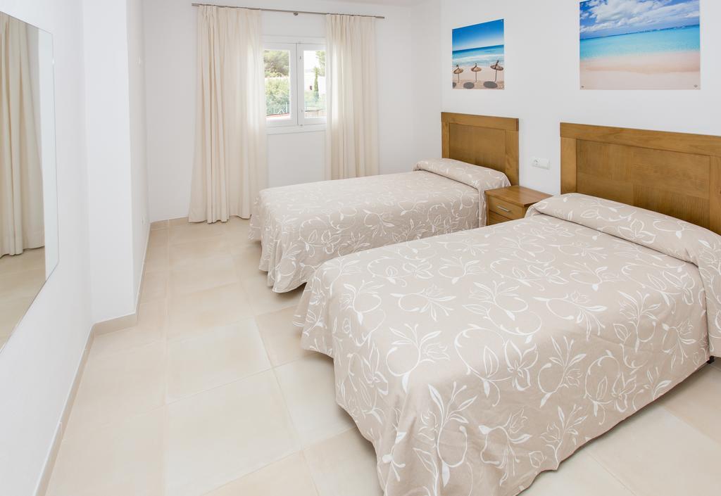 Apartamentos Sofia Эс-Кана Экстерьер фото